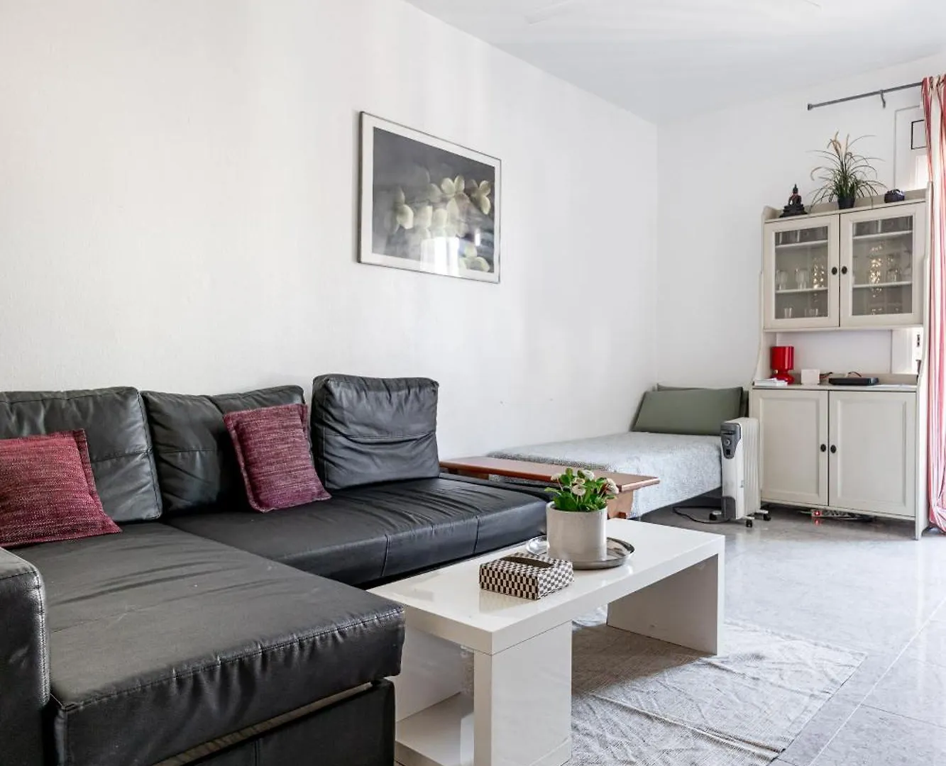 Denis Salva Montjuic Apartment Barcelona