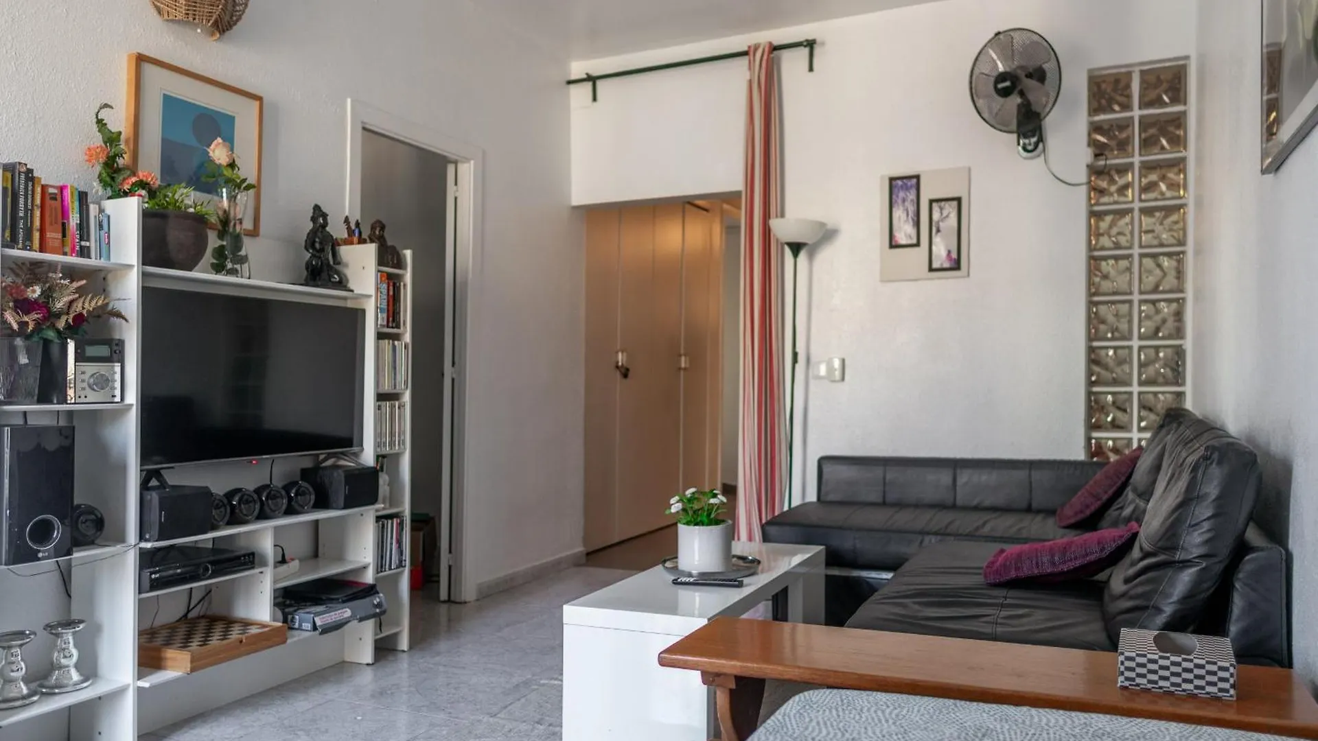 Denis Salva Montjuic Apartment Barcelona Spain