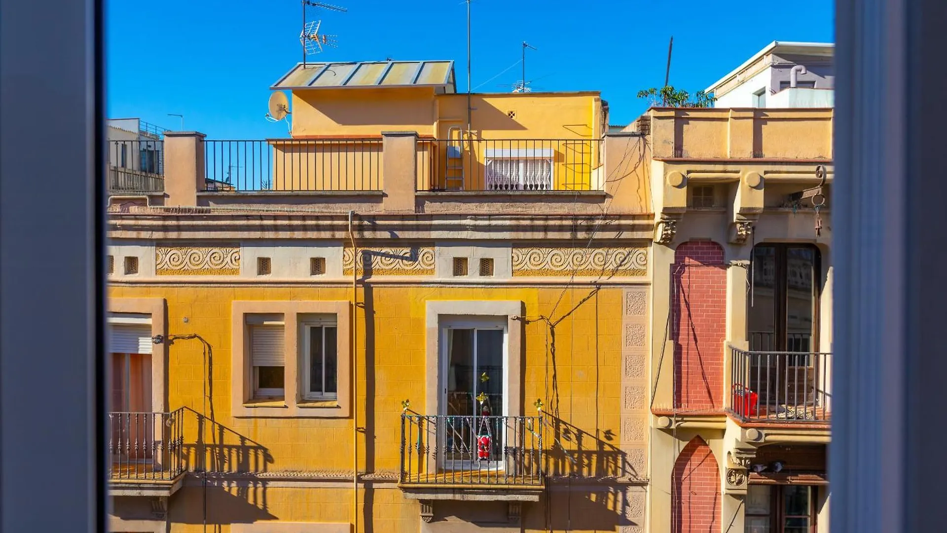 Denis Salva Montjuic Apartment Barcelona