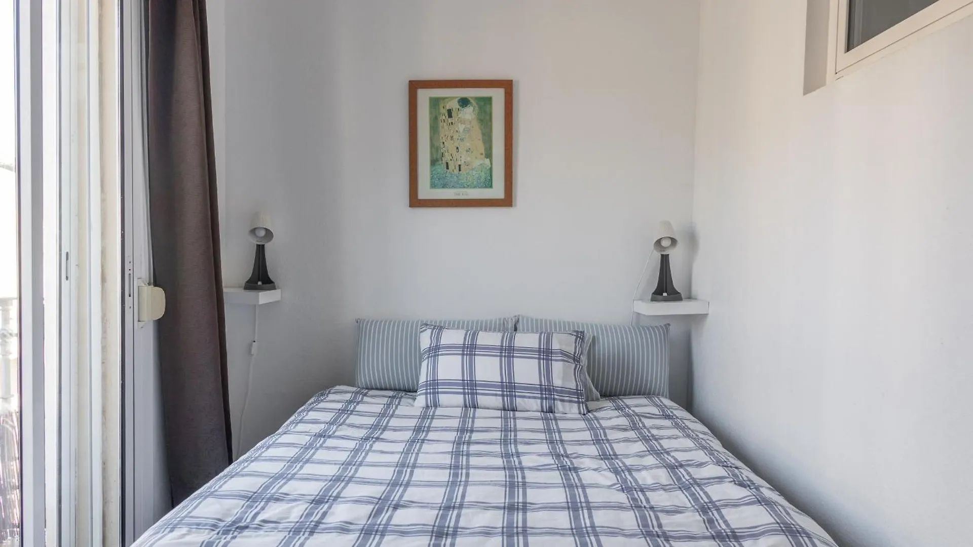 Denis Salva Montjuic Apartment Barcelona